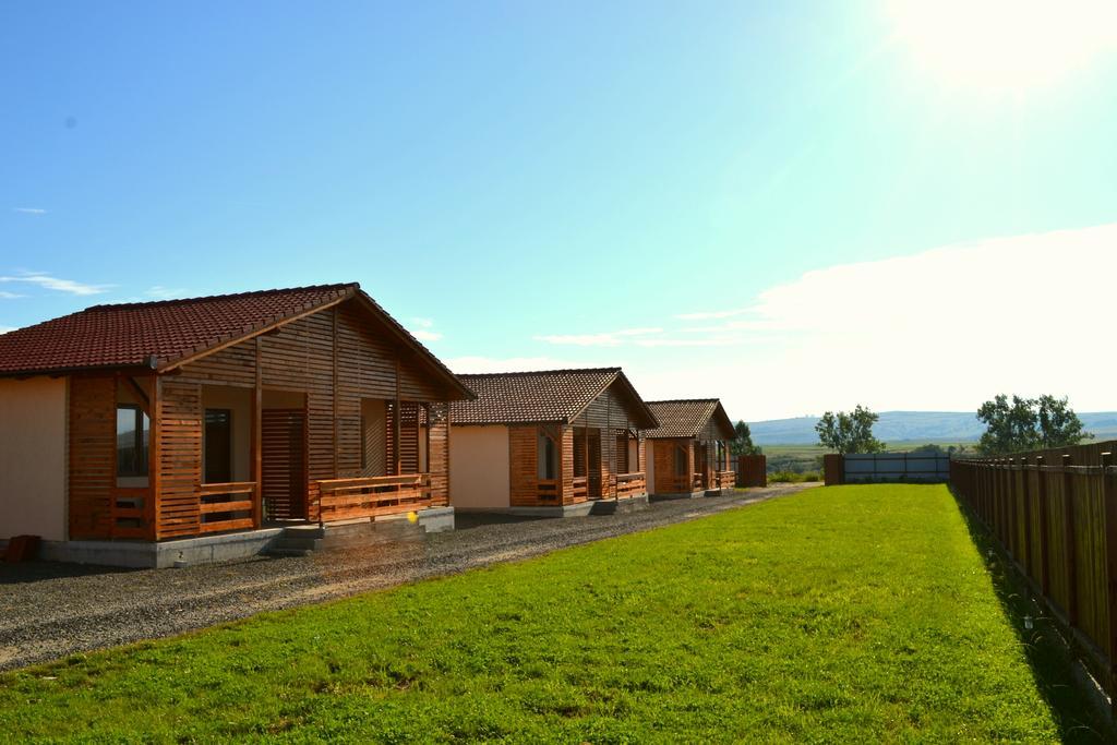 Casute De Vacanta - Complex Ben Villa ออกนา ซีบิวลุย ภายนอก รูปภาพ