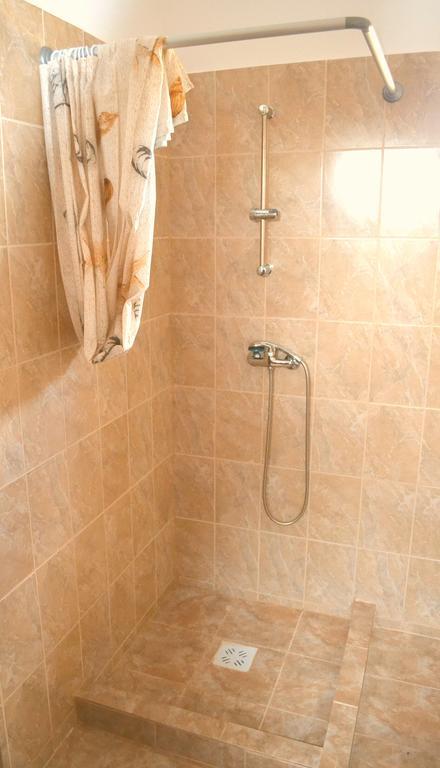 Casute De Vacanta - Complex Ben Villa ออกนา ซีบิวลุย ภายนอก รูปภาพ