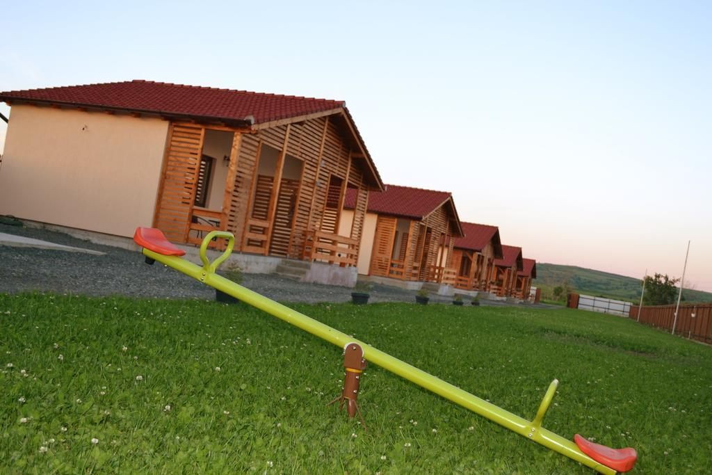 Casute De Vacanta - Complex Ben Villa ออกนา ซีบิวลุย ภายนอก รูปภาพ